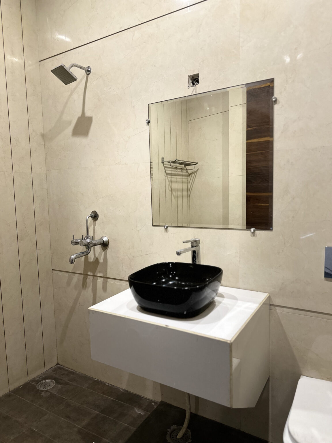 Elegant Hotel Space at Hotel The Manor Gurdaspur